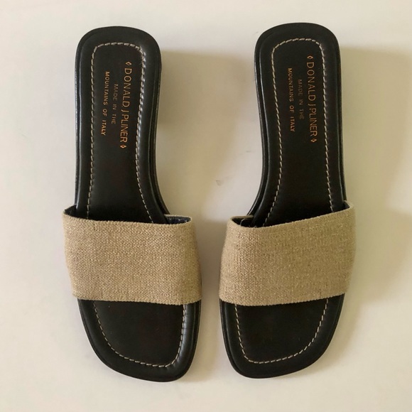 Donald J. Pliner Brown Leather Band Slide Sandals - Picture 2 of 11